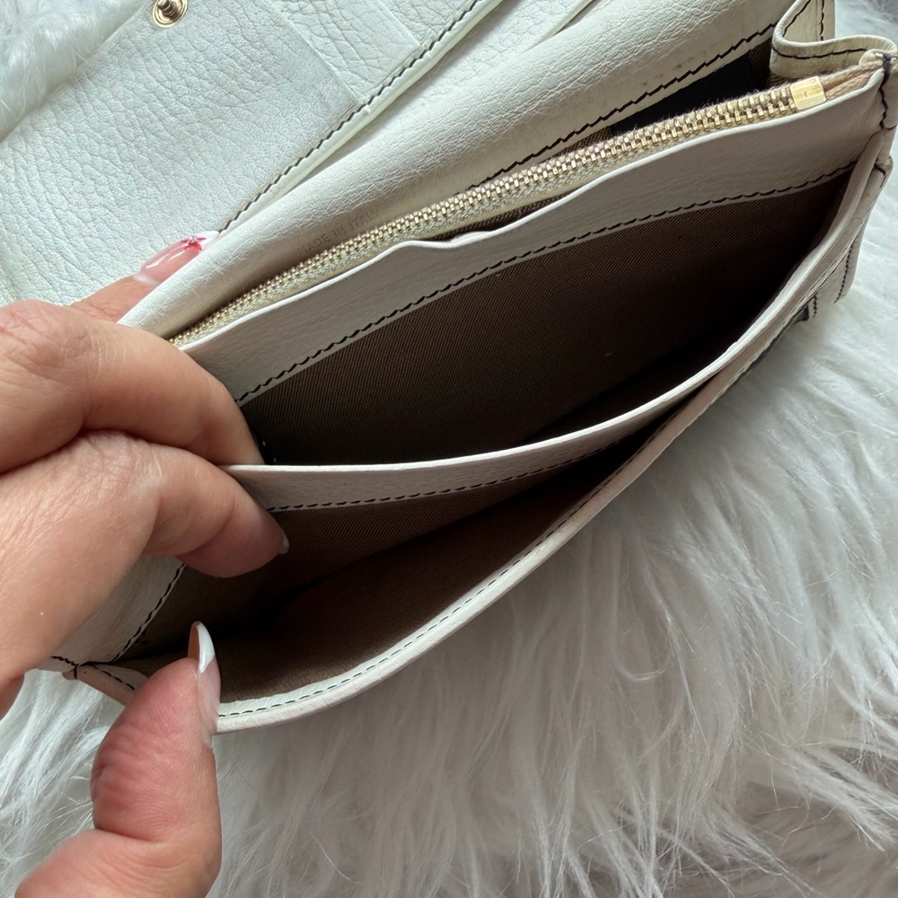 Fendi Black and White FF Monogram Continental Wallet - Picture 9 of 9